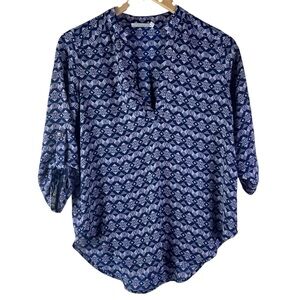 Lush Navy and Gray XS Women’s Patterned Blouse